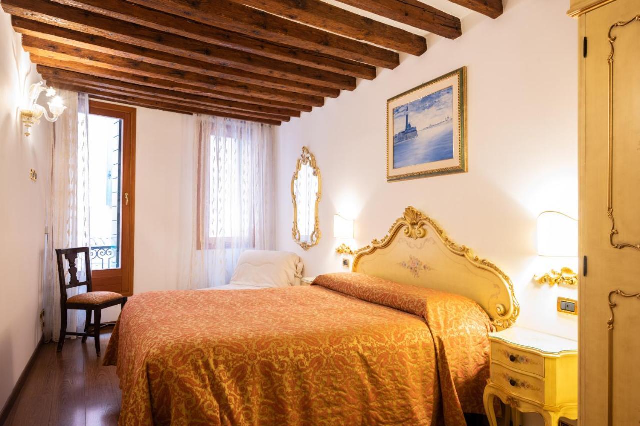 Ca' Pinelli Venecia